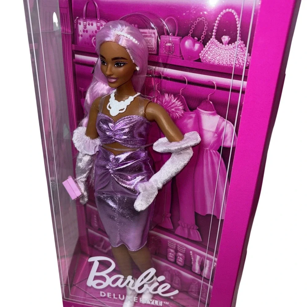 Barbie‎ Deluxe Style Dolls Lot of 2 # 1 and 4 fashionista glamorous NEW Rare
